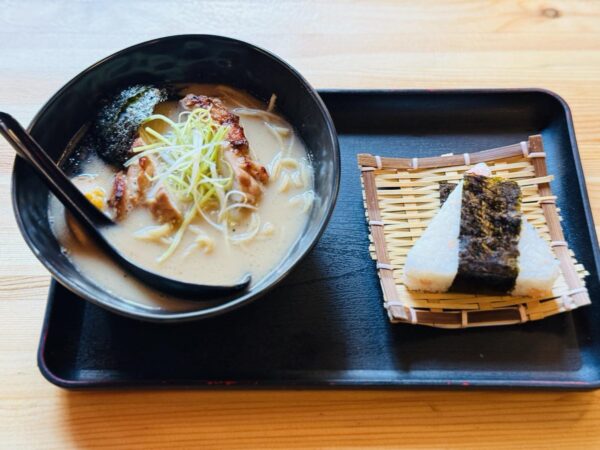 Tori Paitan Ramen & Onigiri Combo