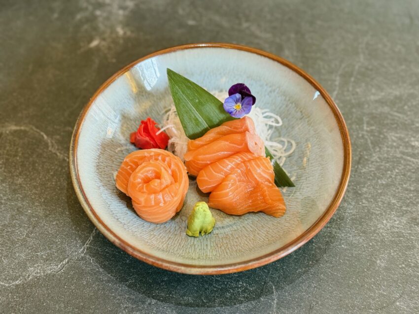 Salmon Sashimi Plate(⇦New!)